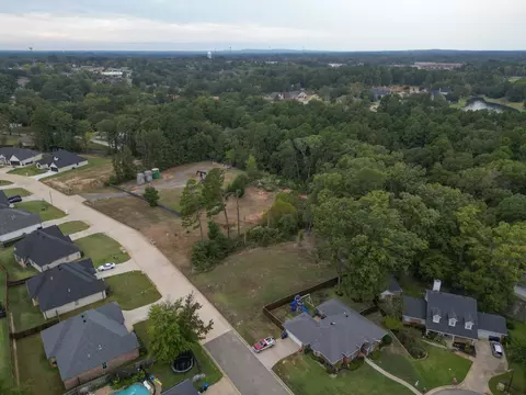 1005 Windy Ridge Dr, Longview, TX 75604 photo 12