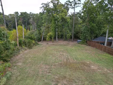 1005 Windy Ridge Dr, Longview, TX 75604 photo 1