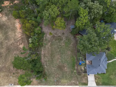 1005 Windy Ridge Dr, Longview, TX 75604 photo 10