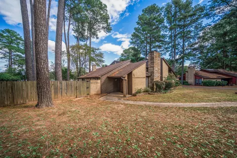 45 Stonegate Dr, Longview, TX 75601 photo 3