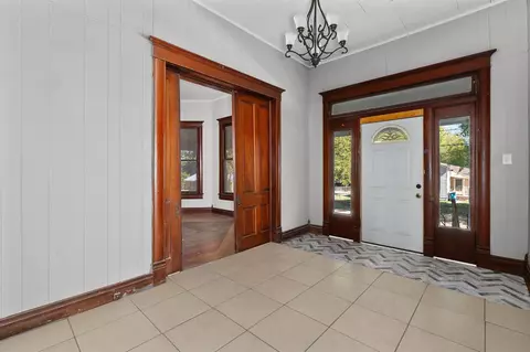 505 Levin St, Marshall, TX 75670