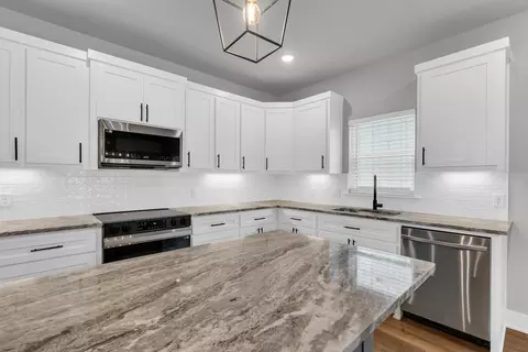 101 St Clair, Longview, TX 75605 photo 19
