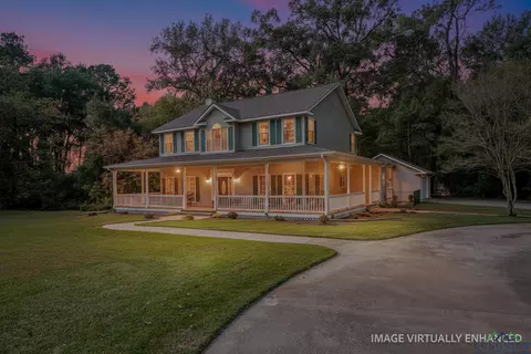 1845 E George Richey, Longview, TX 75604