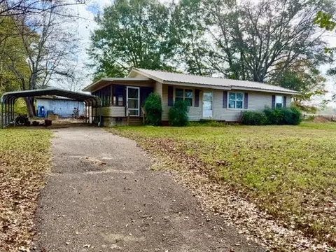 1951 Lime Tree Rd, Gilmer, TX 75644 photo 1
