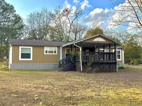 106 Bowden, Gladewater, TX 75647