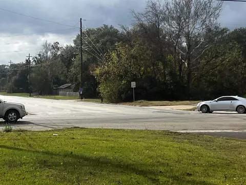 1901 E Cotton, Longview, TX 75602 photo 11