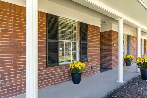 Exterior - 1900 Beth Dr, Longview, TX 75605 photo 8 of 9