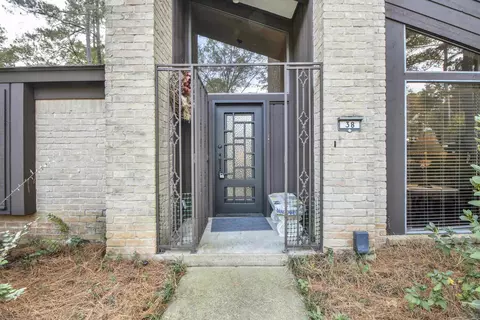 Entry Way - 38 Stonegate, Longview, TX 75601 photo 1 of 4