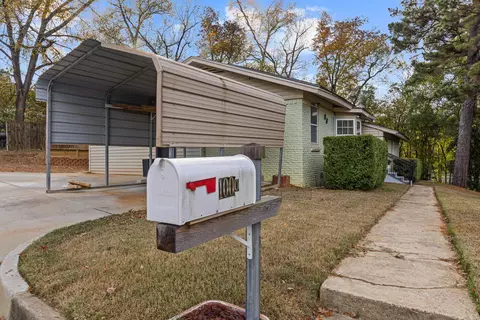 1000 Willow, Longview, TX 75602 photo 8