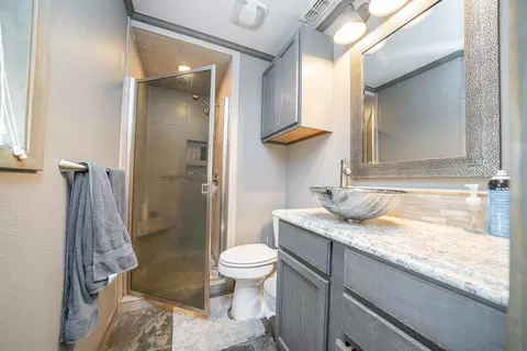 Bath - 609 Vicky Dr, Longview, TX 75604 photo 2 of 2
