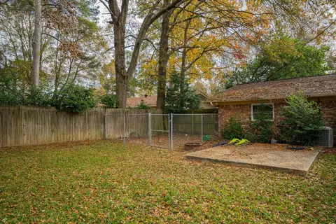 Exterior - 609 Vicky Dr, Longview, TX 75604 photo 6 of 7