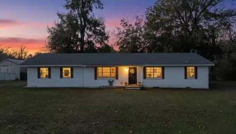 6488 Sh 135, Kilgore, TX 75662