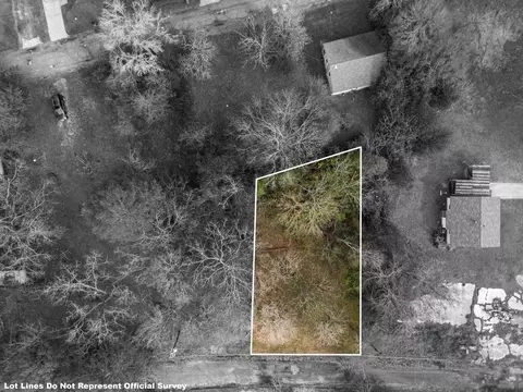 407 S White, Gladewater, TX 75647