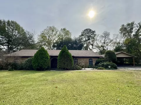 300 Delwood, Longview, TX 75605