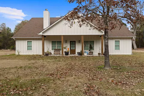 590 Old Woodley Rd, Marshall, TX 75672