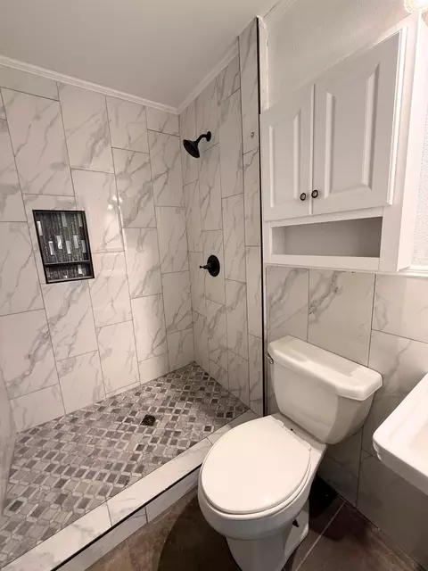 300 Hailey, Longview, TX 75602 photo 9