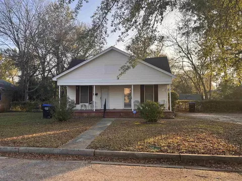 234 S Harrison, Longview, TX 75601