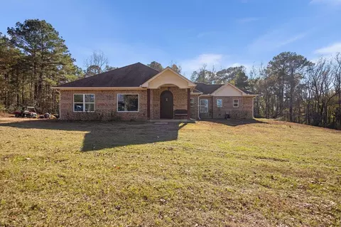 1148 E Cr 3138, Mount Enterprise, TX 75681