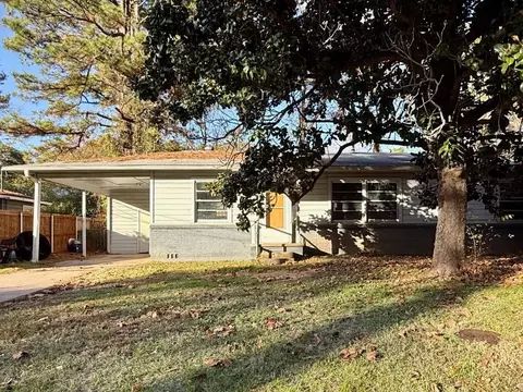 1415 Ruth Dr, Longview, TX 75601