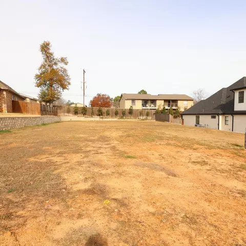 1111 Insignia Way, Longview, TX 75604 photo 2
