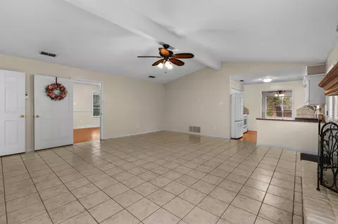 2002 Lee St, Longview, TX 75604 photo 8