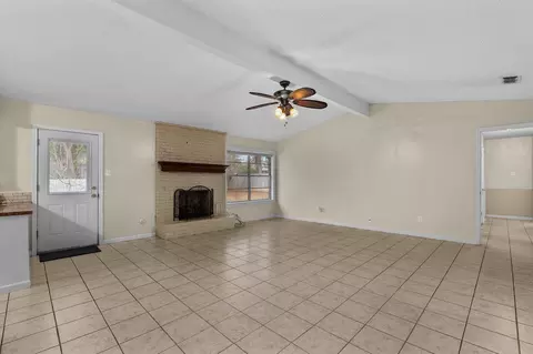 2002 Lee St, Longview, TX 75604 photo 6