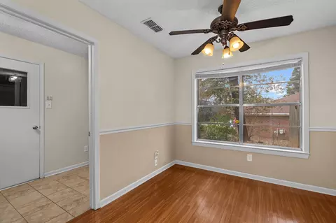 2002 Lee St, Longview, TX 75604 photo 12