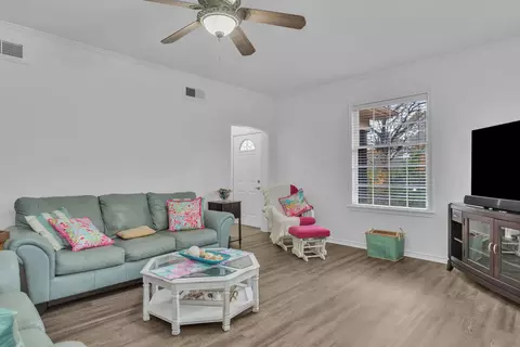 1809 Tryon Rd, Longview, TX 75601 photo 4