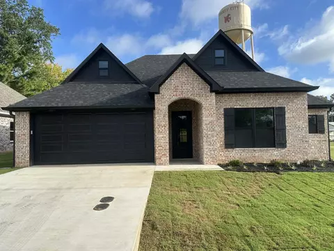 147 Hillcrest, Gladewater, TX 75647