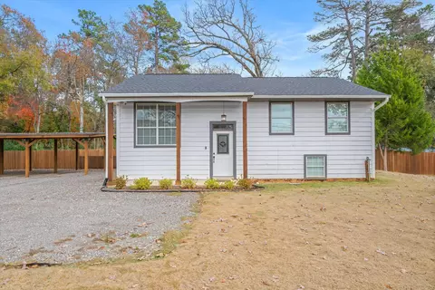 2422 Old Omen Rd, Tyler, TX 75701