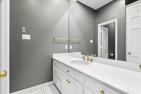 1204 Secluded Ln, Longview, TX 75604 photo 18