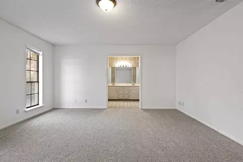 Bedroom - 1104 Apache Ct, Longview, TX 75604 photo 2 of 6