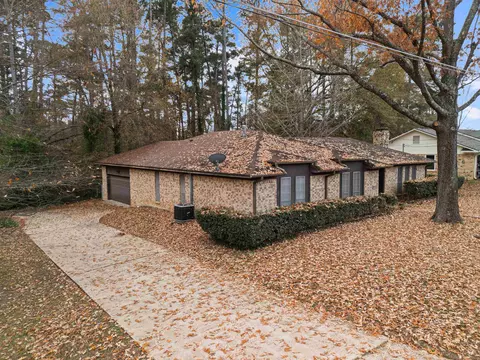 Exterior - 1104 Apache Ct, Longview, TX 75604 photo 2 of 11