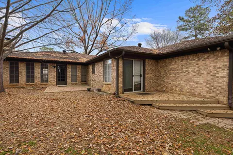 Exterior - 1104 Apache Ct, Longview, TX 75604 photo 8 of 11