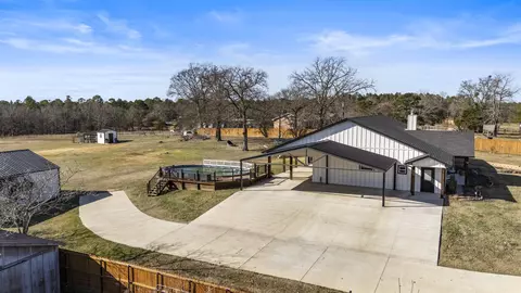 Exterior - 3499 Silk Tree Rd, Gilmer, TX 75645 photo 5 of 6