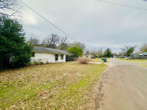 168 Estelle St, Hawkins, TX 75765