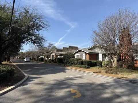 1501-1515 W Fairmont St, Longview, TX 75604