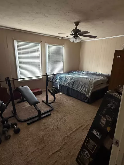 409 W Harrison Rd, Longview, TX 75604 photo 4