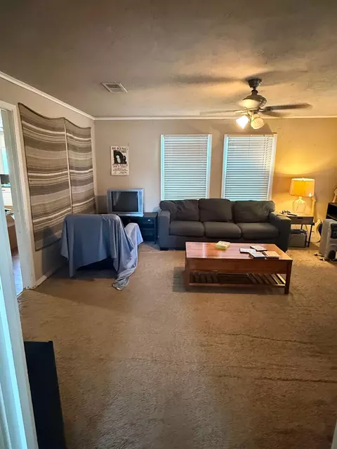 409 W Harrison Rd, Longview, TX 75604 photo 6