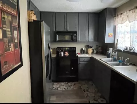 Kitchen - 102 Sage Rd, Longview, TX 75604 photo 1 of 2