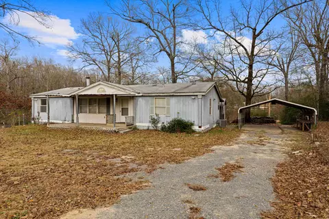 410 Lake Rd, Waskom, TX 75692