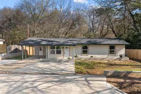 614 S Sun Camp Rd, White Oak, TX 75693