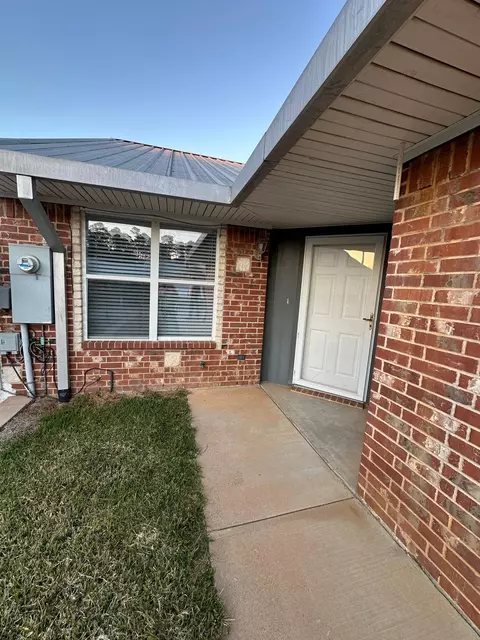1813 Riverstone, Longview, TX 75605