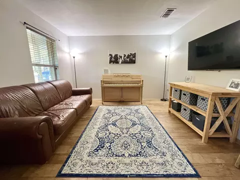 3203 Restview St, Longview, TX 75605 photo 3