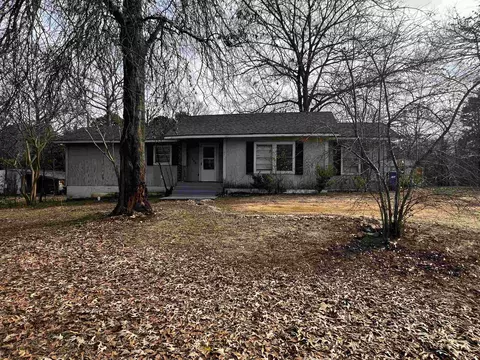 408 Trinity St, White Oak, TX 75693