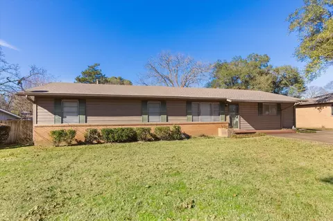 2105 Pine Tree Rd, Longview, TX 75604 photo 8