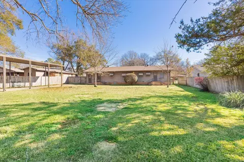 2105 Pine Tree Rd, Longview, TX 75604 photo 33