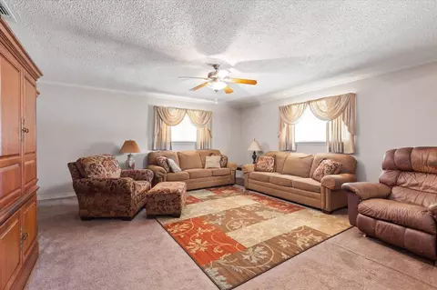 2105 Pine Tree Rd, Longview, TX 75604 photo 5