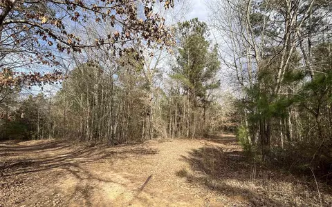 5 Venus Road, White Oak, TX 75693