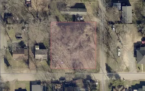 2001 Palestine St, Marshall, TX 75670